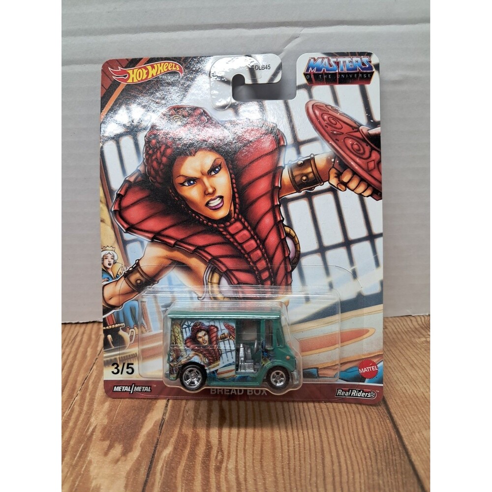 Hot Wheels Masters of the Universe Bread Box Teela 1:64 Metal Diecast Car Model